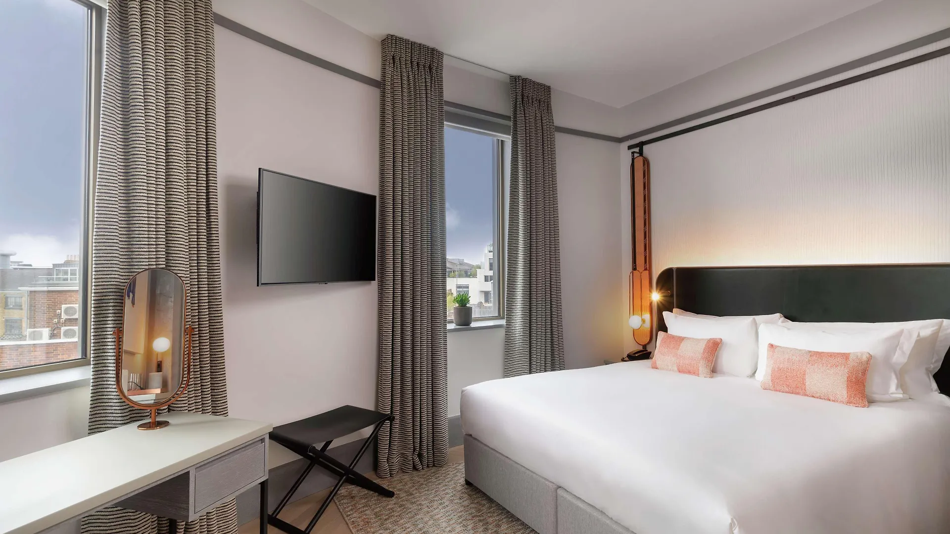 Hart Shoreditch Hotel London, Curio Collection By Hilton  Londra