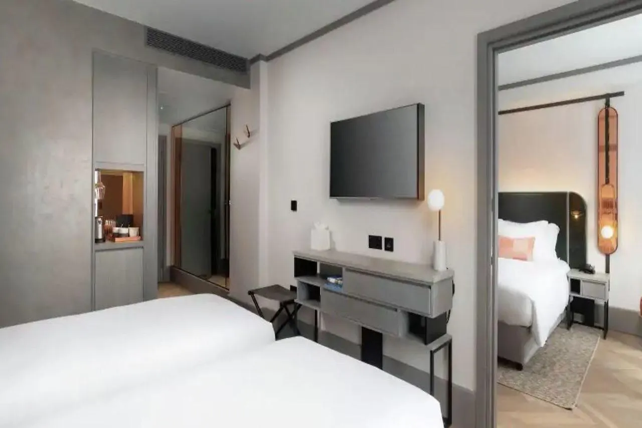 Hart Shoreditch Hotel London, Curio Collection By Hilton